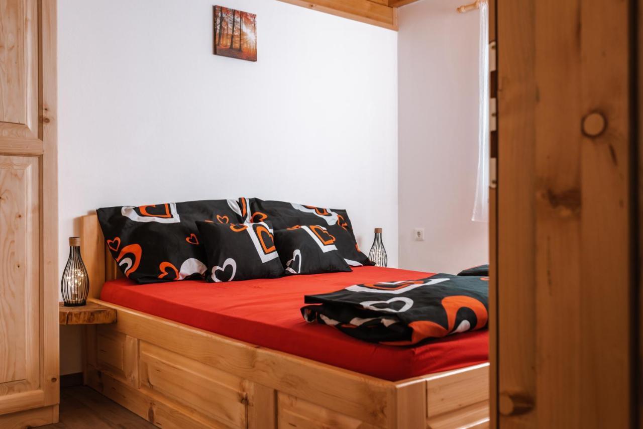Apartmaji Gracner Dramlje Exteriér fotografie